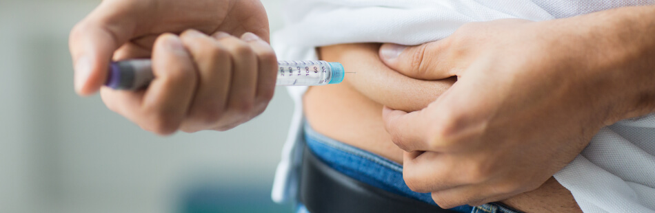 Sollte der Arzt bei Dir Typ-1-Diabetes feststellen, musst Du in der Regel sofort nach Erhalt der Diagnose damit beginnen, Insulin zu spritzen