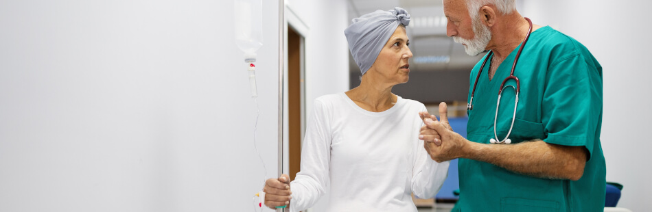 Eine Chemotherapie ist oftmals eine erfolgreiche Methode zur Behandlung von Eierstockkrebs