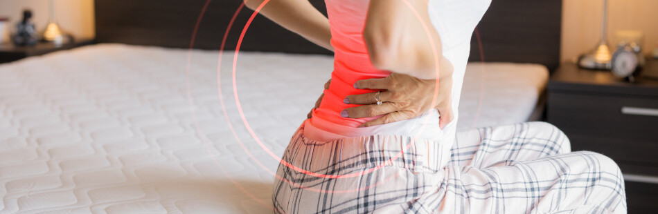 Eines der häufigsten Anzeichen einer Radikulopathie sind starke Rückenschmerzen