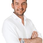 Dr. Igor Pona